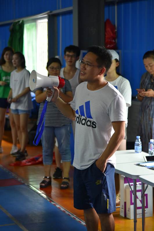 1534816186805795.jpg 图片关键词