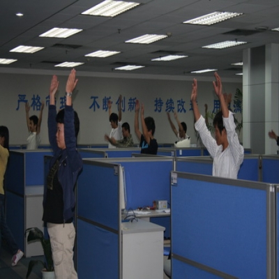 广播体操成国微“必修课”