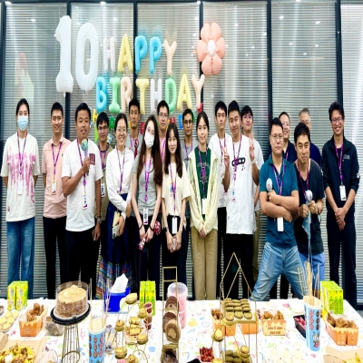 岁月秋高，重阳同庆——多多2810月份员工生日会