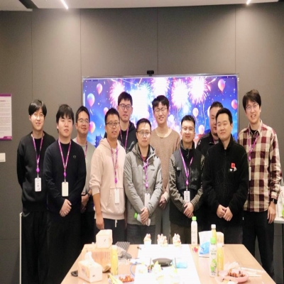 白雪纷飞，生日暖阳——多多2812月份员工生日会